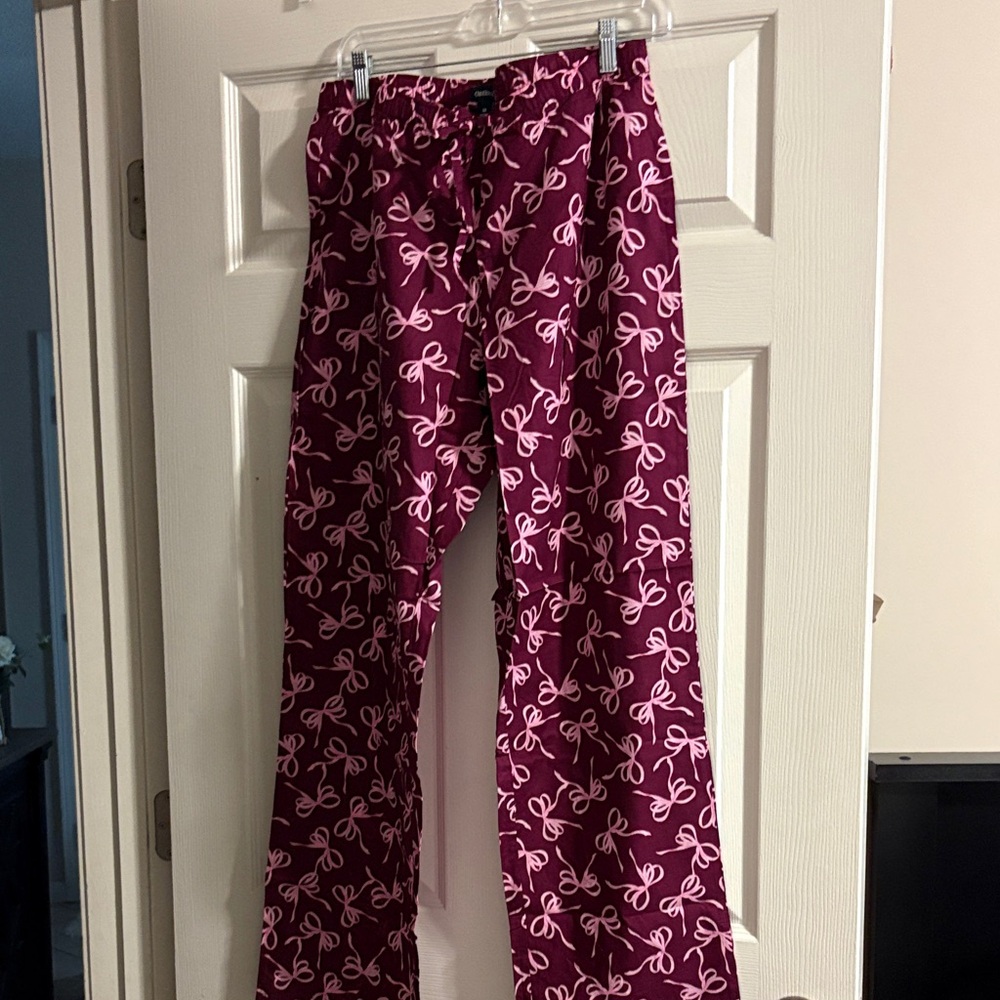 GAP Maroon Pajama Pants with Light Pink Bow Print- still sealed!